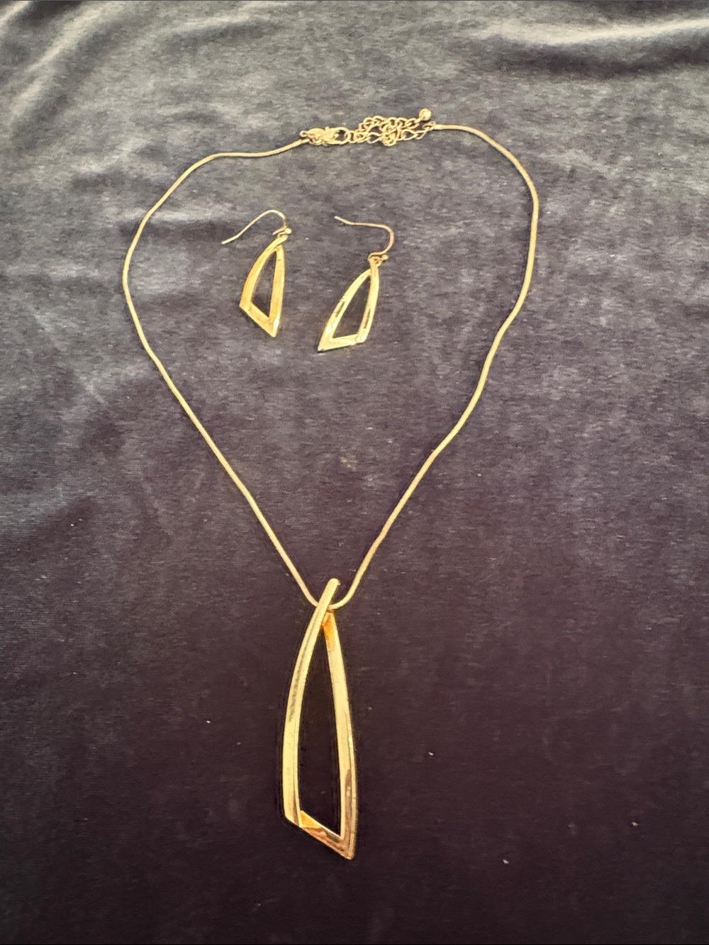 Vtg Premier Designs "Futura" Silver-Tone Minimalist Pendant and Earrings
